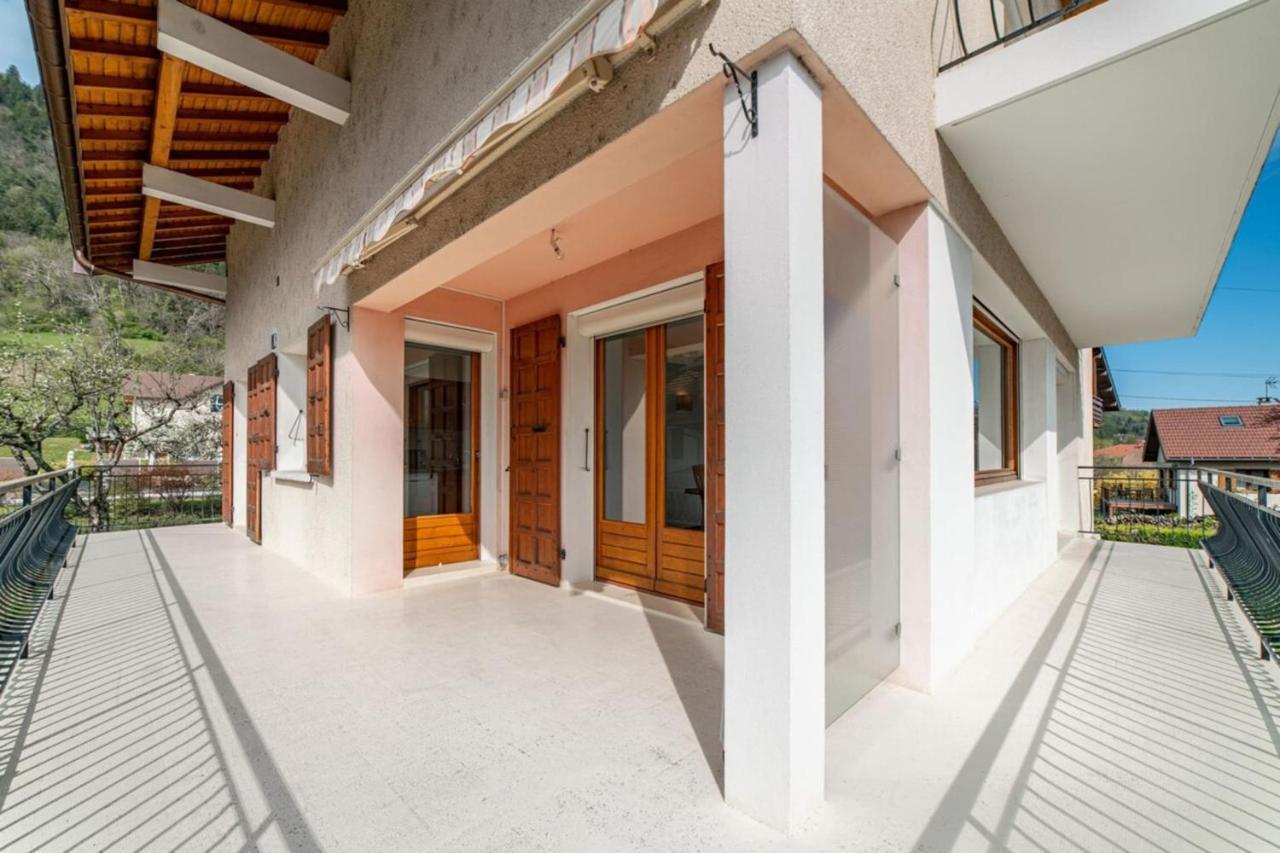 Appartement Pour 4 Personnes Proche Du Lac Севрие Экстерьер фото